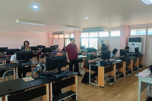 การสอนของครูโหน่ง